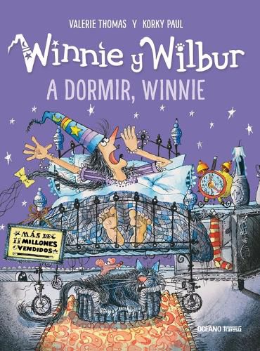 Cover image for Winnie Y Wilbur: A Dormir, Winnie / Winnie & Wilbur: Winnie's Witchy Bedtime