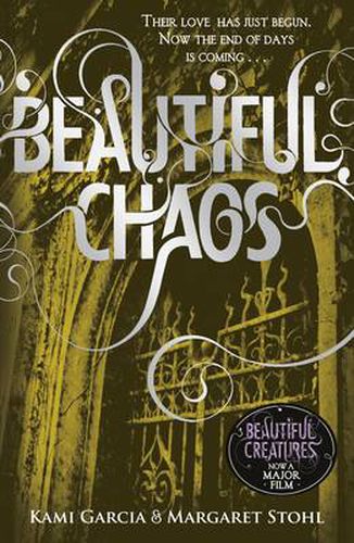 Cover image for Beautiful Chaos (Book 3)