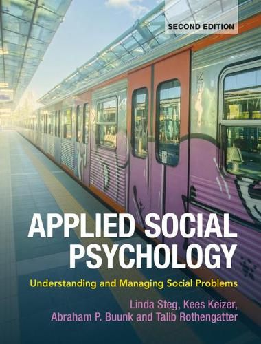 Cover image for Applied Social Psychology: Understanding and Managing Social Problems