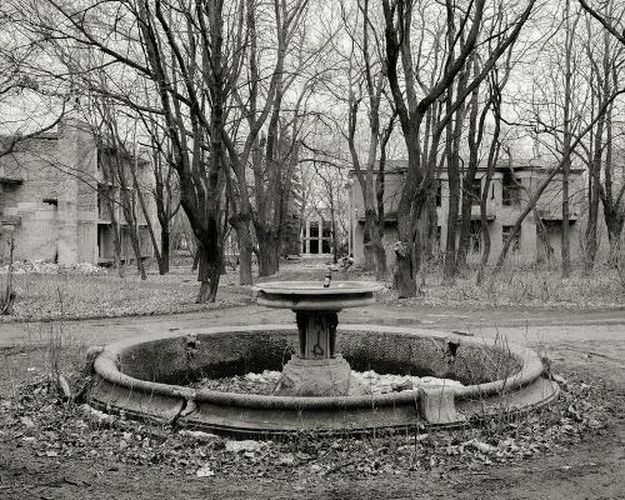 Cover image for Lonely Are All the Bridges