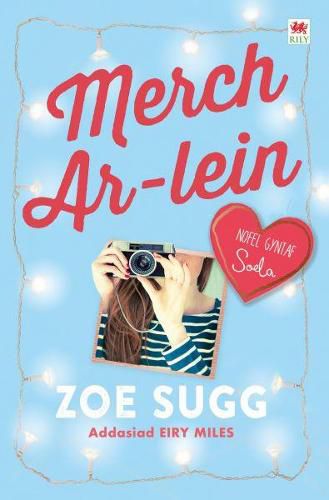 Cover image for Cyfres Zoella: Merch Ar-Lein