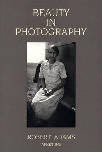 Cover image for Beauty in Photography: Essays in Defense of Traditional Values