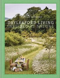 Cover image for Daylesford Living: Inspired by Nature