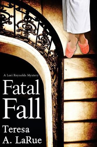 Cover image for Fatal Fall: A Lori Reynolds Mystery