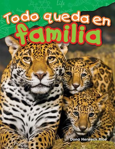 Cover image for Todo queda en familia (All in the Family)