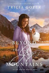 Cover image for Beyond the Gray Mountains LARGE PRINT Edition