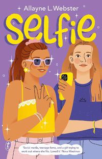Cover image for Selfie