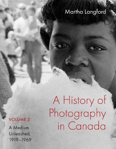 Cover image for A History of Photography in Canada, Volume 2
