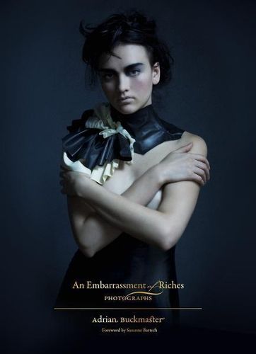 Cover image for An Embarrassment of Riches: Photographs