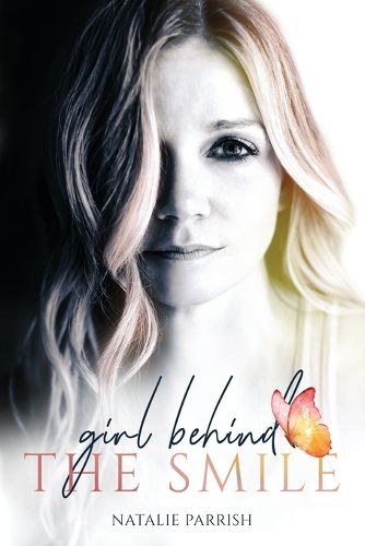 Cover image for Girl Behind the Smile