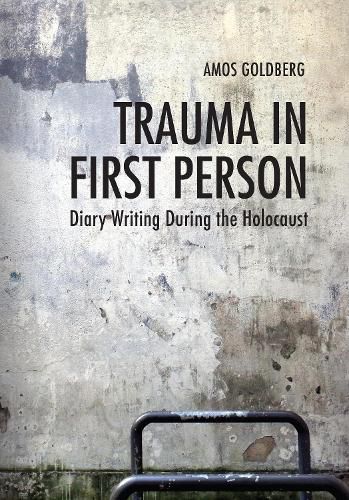 Cover image for Trauma in First Person