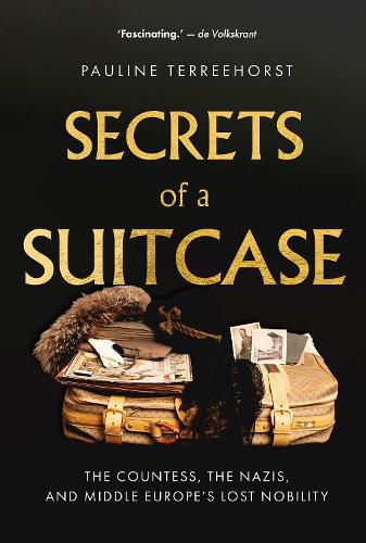 Cover image for Secrets of a Suitcase