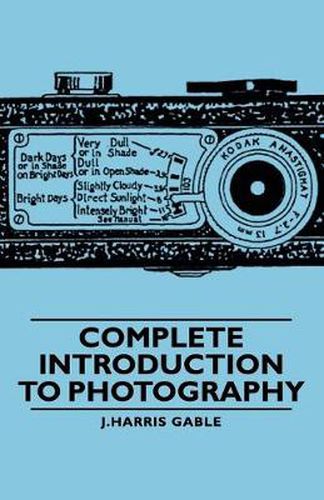 Cover image for Complete Introduction to Photography