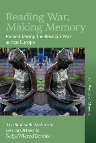 Cover image for Reading War, Making Memory