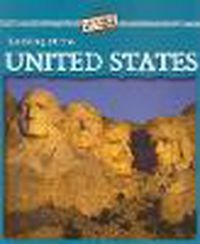 Cover image for Looking at the United States