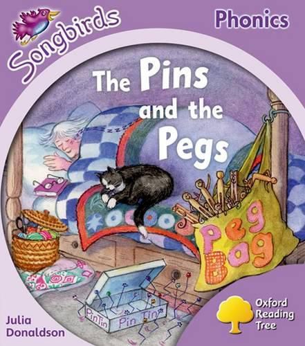 Cover image for Oxford Reading Tree: Level 1+: More Songbirds Phonics: The Pins and the Pegs