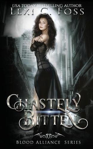 Cover image for Chastely Bitten