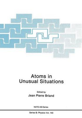 Cover image for Atoms in Unusual Situations