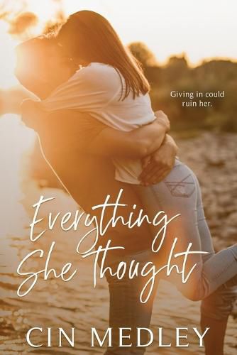 Cover image for Everything She Thought