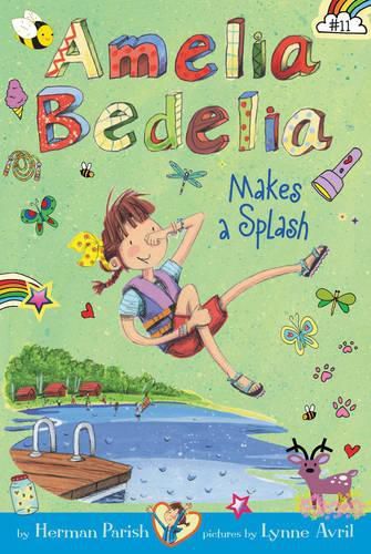 Cover image for Amelia Bedelia Chapter Book #11: Amelia Bedelia Makes a Splash