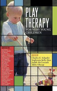 Cover image for Play Therapy for Very Young Children