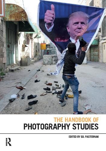 Cover image for The Handbook of Photography Studies