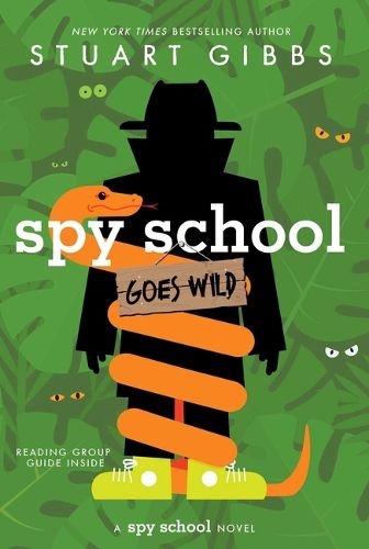 Cover image for Spy School Goes Wild