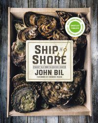 Cover image for Ship to Shore: Straight Talk from the Seafood Counter