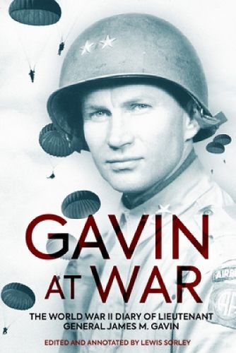 Cover image for Gavin at War