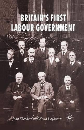 Cover image for Britain's First Labour Government