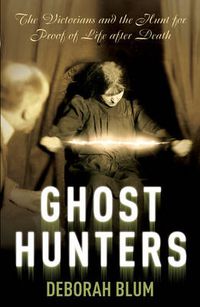 Cover image for The Ghost Hunters