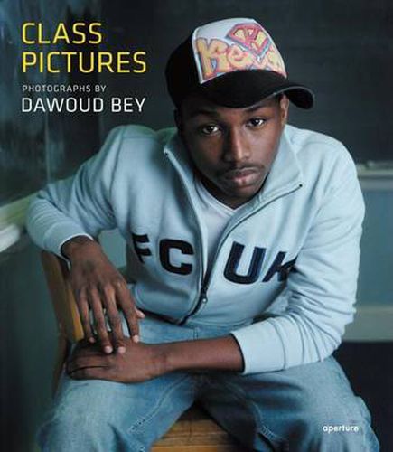 Cover image for Dawoud Bey: Class Pictures