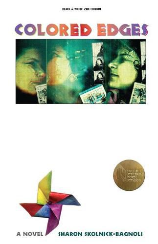 Cover image for Colored Edges: Black and White 2nd Edition