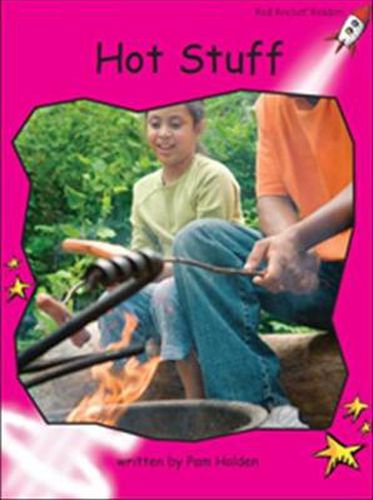 Cover image for Red Rocket Readers: Emergent Non-Fiction Set C: Hot Stuff (Reading Level 1/F&P Level B)