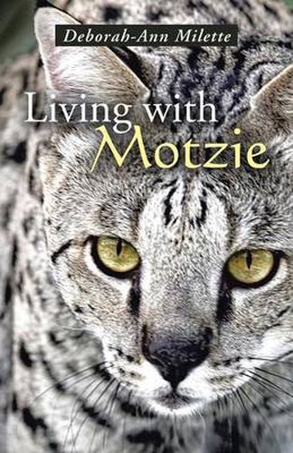 Cover image for Living with Motzie