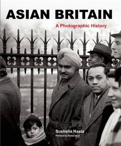 Cover image for Asian Britain: A Photographic History