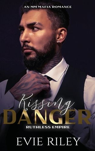 Cover image for Kissing Danger