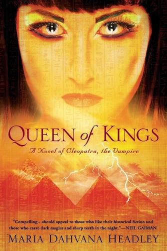 Cover image for Queen of Kings: A Novel of Cleopatra, the Vampire