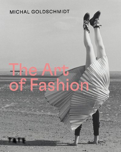 Cover image for The Art of Fashion