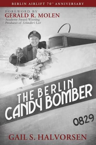 Cover image for The Berlin Candy Bomber