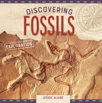 Cover image for Discovering Fossils