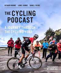 Cover image for A Journey Through the Cycling Year