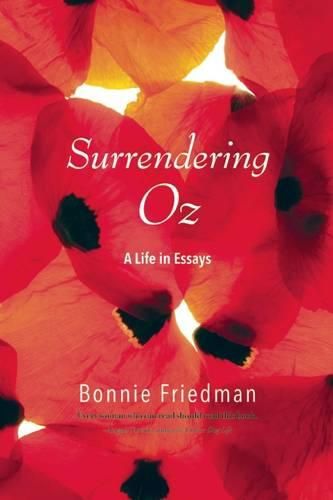 Cover image for Surrendering Oz: A Life in Essays