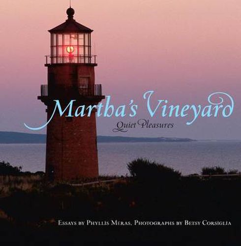 Cover image for Martha's Vineyard: Quiet Pleasures