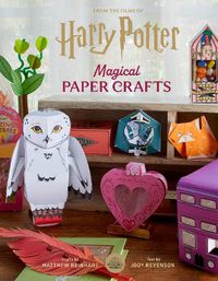 Cover image for Harry Potter: Magical Paper Crafts