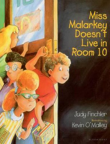 Cover image for Miss Malarkey Doesn't Live in Room 10