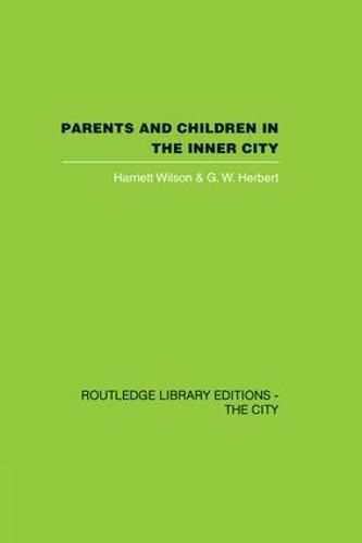 Cover image for Parents and Children in the Inner City