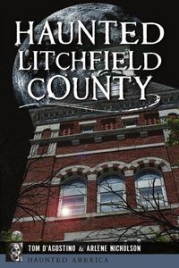 Cover image for Haunted Litchfield County