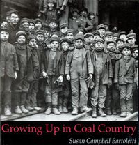 Cover image for Growing up in Coal Country