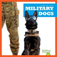 Cover image for Military Dogs